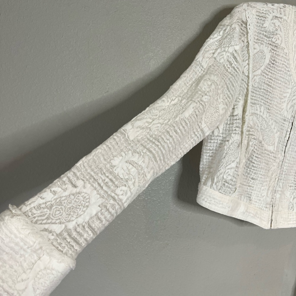 Free People White Lace Cropped Jacket Full Zipper Jacket Size Small - Picture 12 of 12